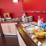 Comfort Hotel Clermont Saint Jacques 